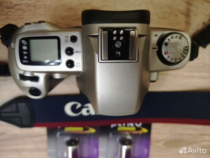 Canon EOS Kiss (EOS 500) body (с date и Panorama)