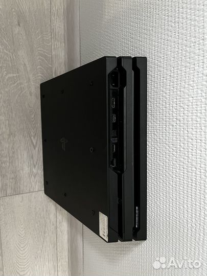 Sony PS4 pro 1tb