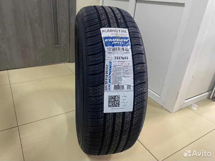 Kumho Crugen HP71 235/60 R18 107V