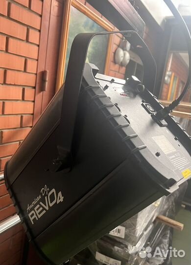 Цветомузыка, стробоскоп, Колонки 2000 Вт. Дыммаши