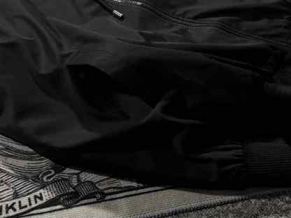 Оверсайз Бомбер Alpha Industries Type, Москва