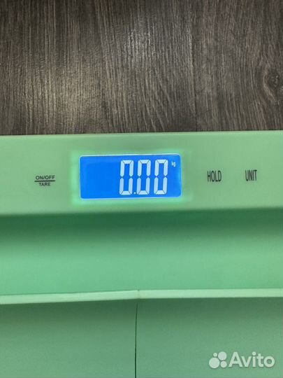 Универсальные весы Maman