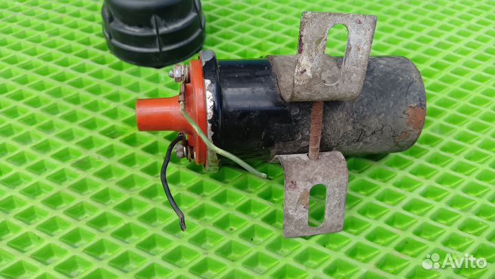 Катушка зажигания Audi 80 B3 (Volkswagen Passat b3