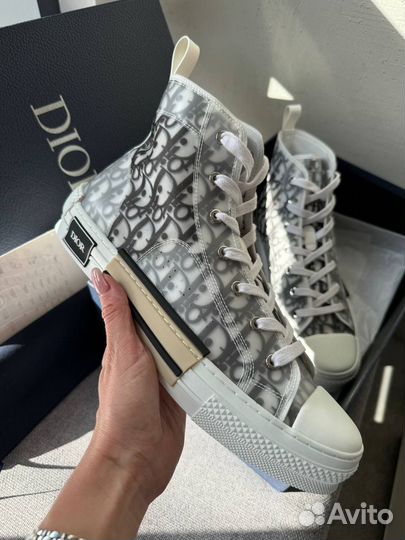 Кроссовки Dior