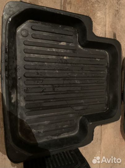 Коврики салона Versa