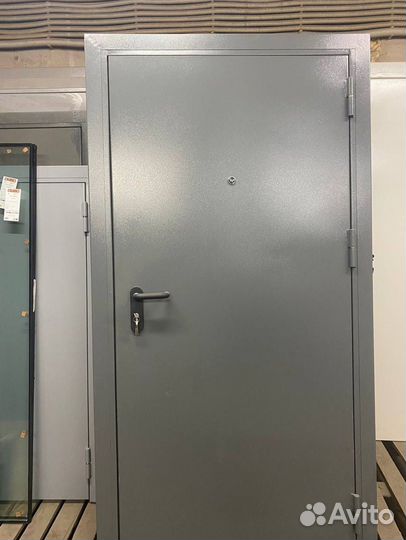 Дверь противопожарная