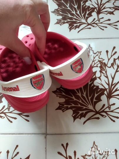 Crocs Arsenal размер 25-26