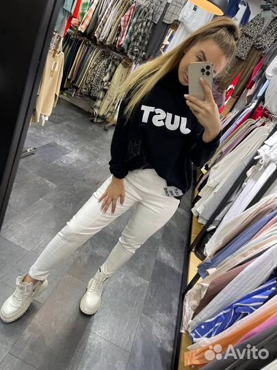 Свитер женский оверсайз