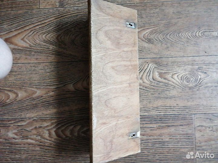 Вешалка и полочка