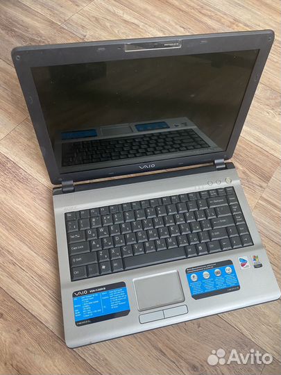 Продам Ноутбук рабочий без зарядки sony vaio