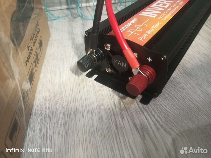 Инвертор 12 220 2000W чистый синус