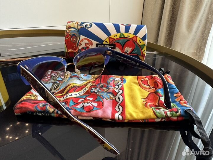 Солнцезащитные очки