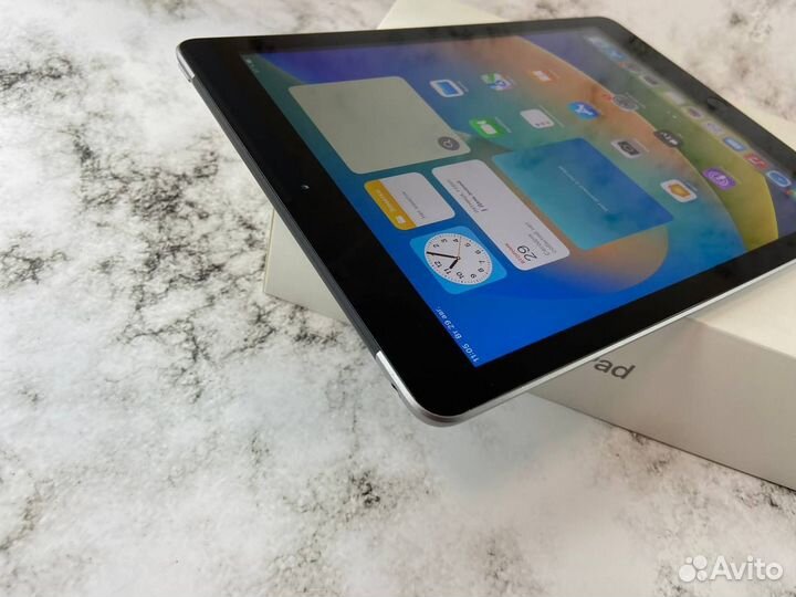 iPad 6 2018 Wifi + LTE (с SIM) 9.7