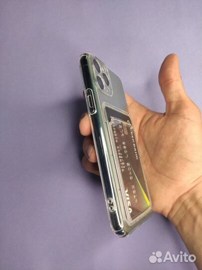 Чехол на iPhone с карманом для карт