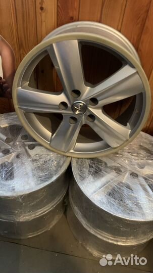 Диски литые Lexus LS R18 5x120 новые 5шт