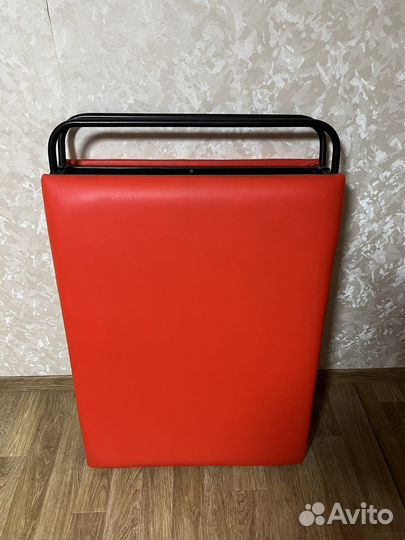Продаю кушетку