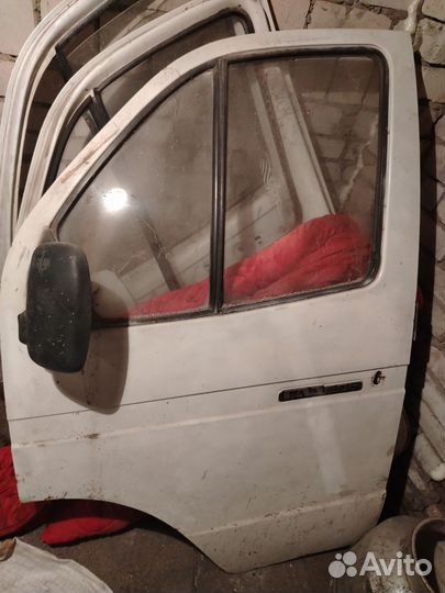 Дверь для газель