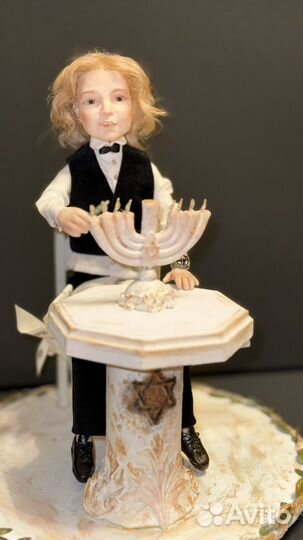 Кукла с подсветкой