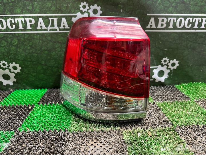 Фонарь задний левый Lexus Lx570 2012-2015