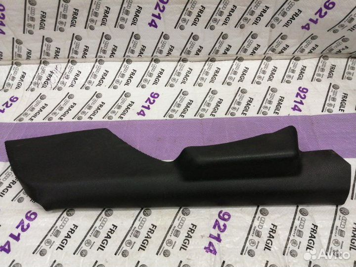 Обшивка стойки задняя правая Volkswagen Polo sedan