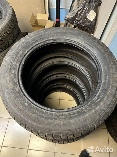 Nokian Tyres Hakkapeliitta 7 SUV 235/60 R18