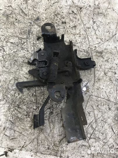 Замок капота Great Wall Sokol