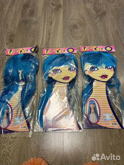 Парик голубой