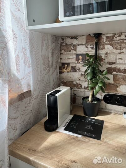 Кофемашина nespresso essenza mini белая