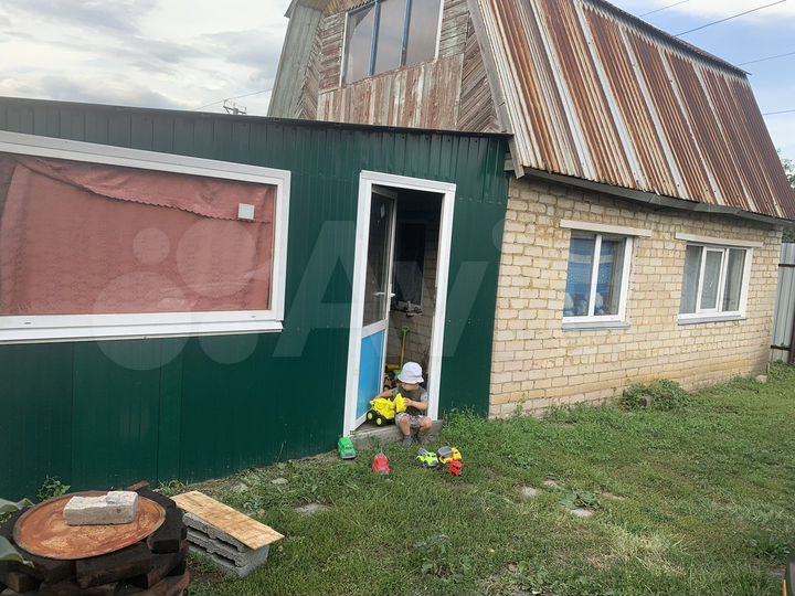 Дача 21 м² на участке 7,8 сот.