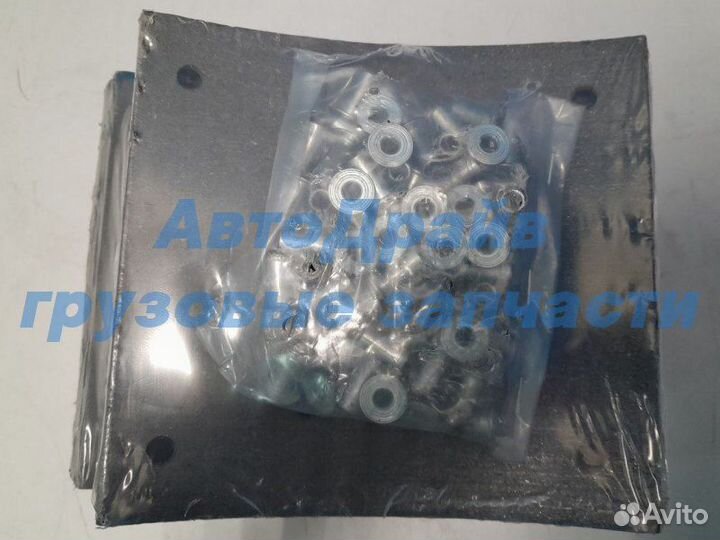 Накладки тормозные STD 19580-19579 18.0мм 410X163