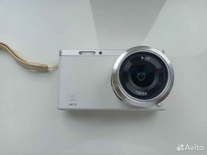 Системная фотокамера Samsung NX mini