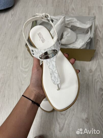 Сандали Michael Kors