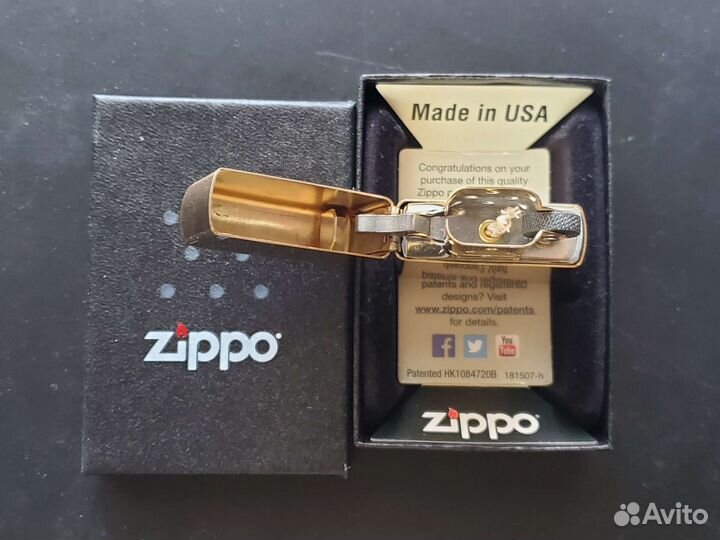 Зажигалка бензиновая Zippo в магазинах дороже 4тр