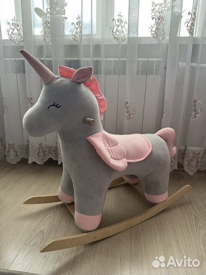 Лошадка-качалка