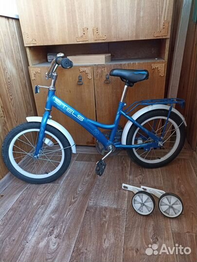 Велосипед детский 4 колесный