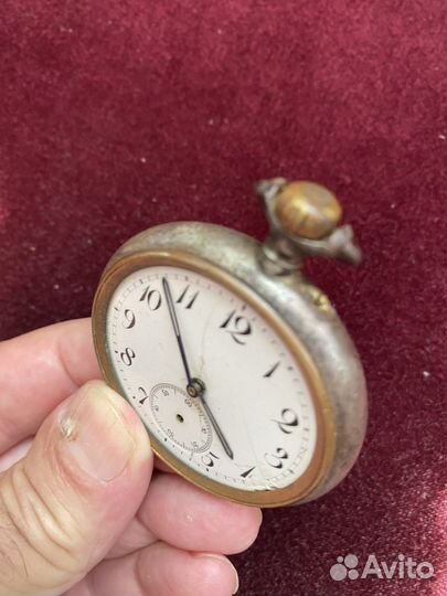 Часы карманные. на ходу.19в
