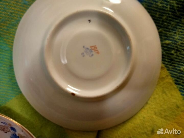 Блюдца фарфор