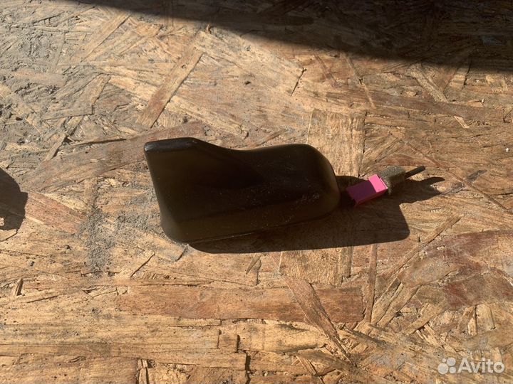 Subaru tribeca плавник антенна