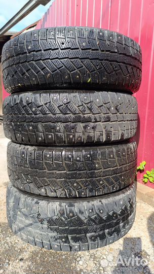 Brasa IceControl 215/65 R16 98T