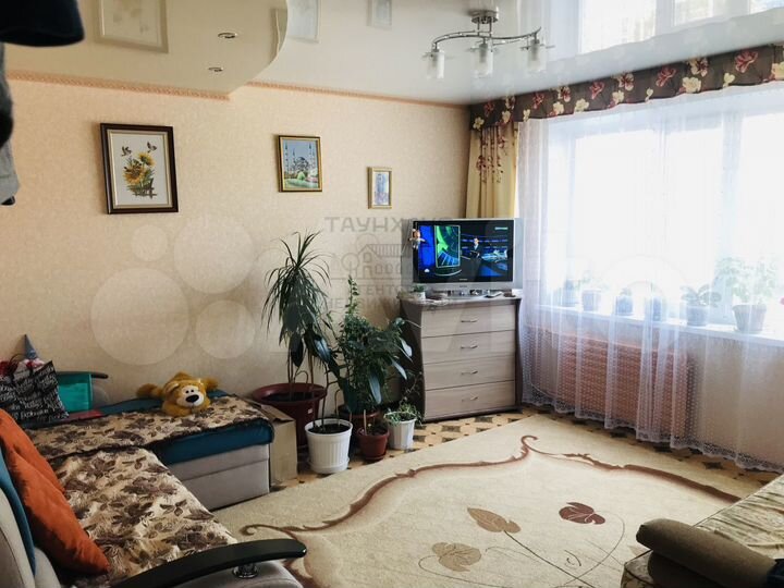 2-к. квартира, 54 м², 2/5 эт.