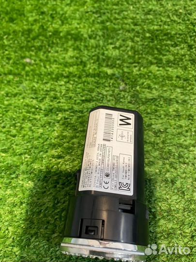 Кнопка запуска двигателя(2) Toyota Camry AVV50