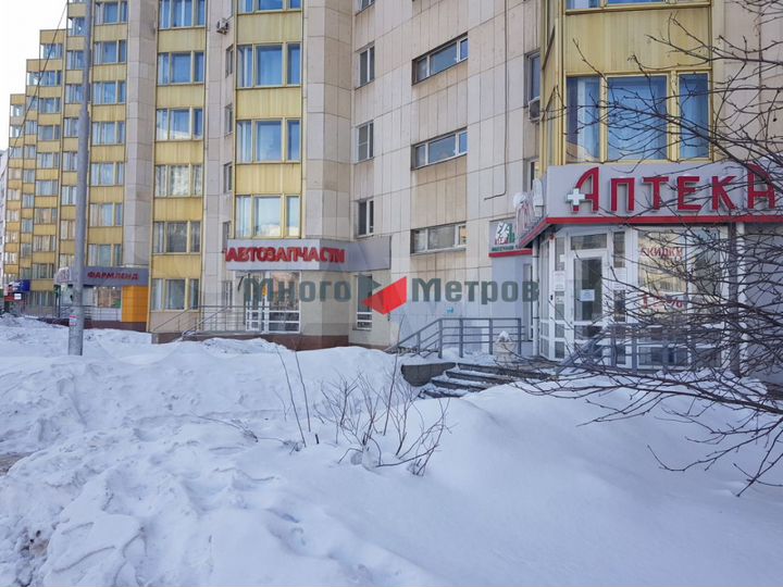 Торговая площадь, Кирова ул., 46