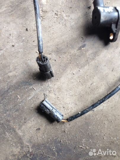 Датчик абс передний левый чери тигго