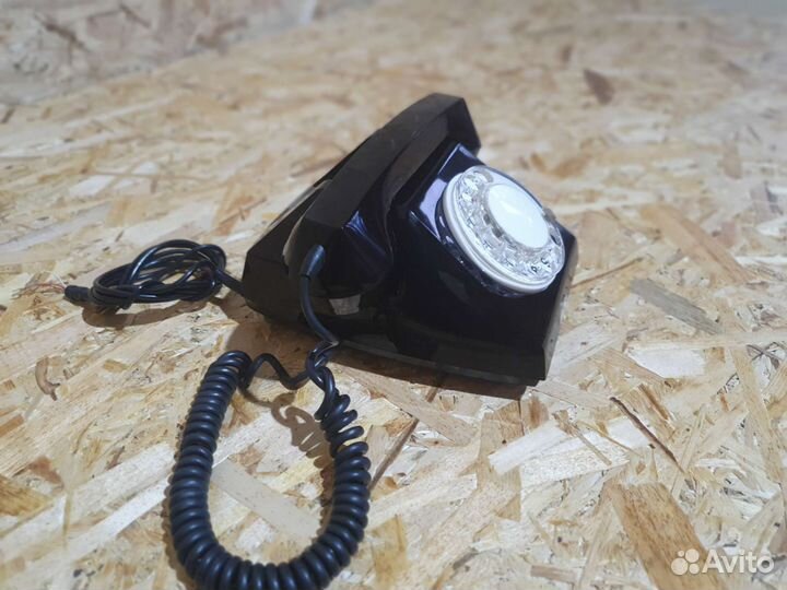 Раритетный телефон