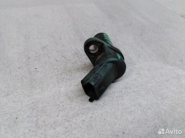 Датчик положения коленвала