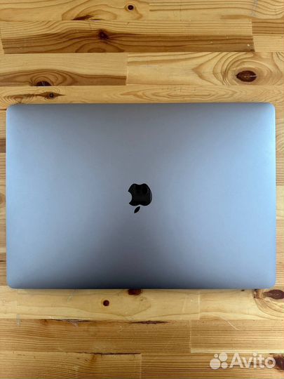 Apple MacBook Pro 15 2019