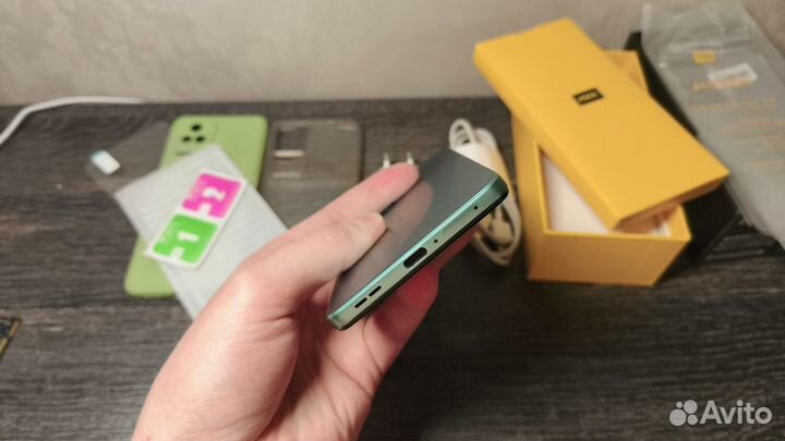 Xiaomi Poco F4, 6/128 ГБ