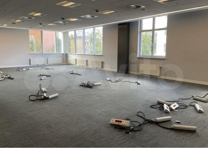 Аренда офисного помещения 394 м2