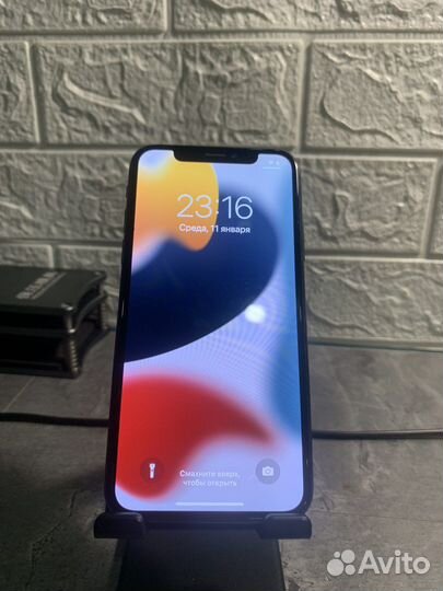 iPhone X, 64 ГБ