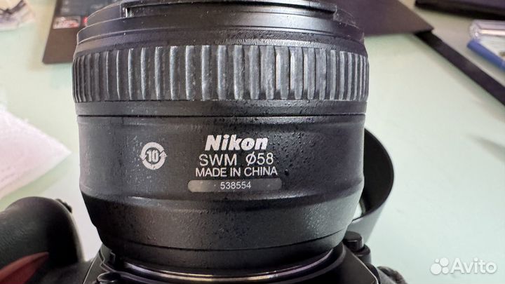 Фотоаппарат Nikon D200 с объективами